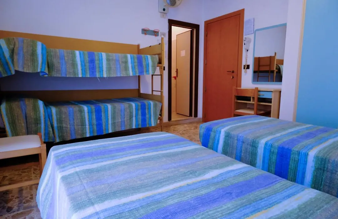 Hotel Chiara-1